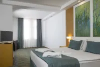 Ladonia Hotels Adakule