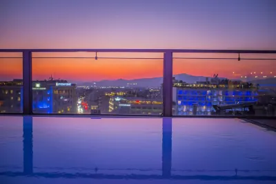 Novus City Hotel Các khách sạn ở Metaxourgeio