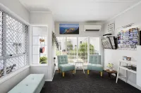 Harbour View Motel and Waterfront Apartments - Beach