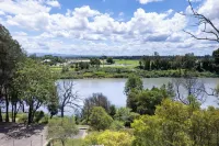 Windsor Terrace Motel Hotels in Windsor