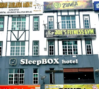 Sleepbox Hotel