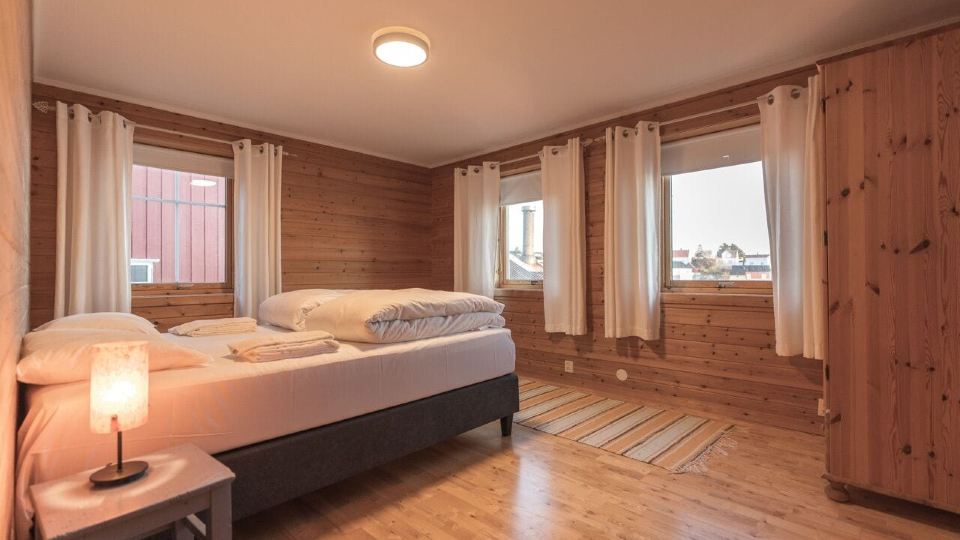 Henningsvær Rorbuer