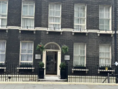 Bloomsbury Palace Hotel Hotels near West End