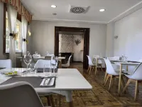 Hotel Santa Barbara Hotel a Andorra-Sierra de Arcos