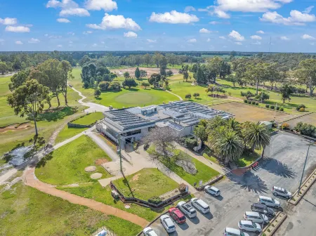 Comfort Suites Clubarham Golf Resort