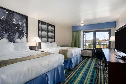 The Prime Suites Hotels in Vallejo