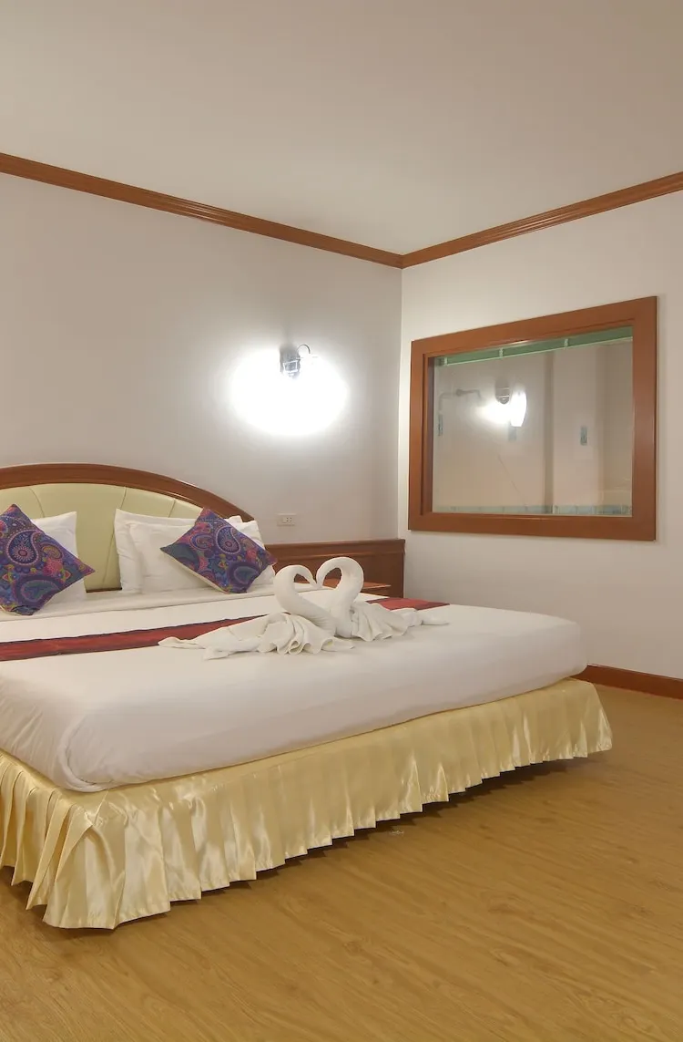 ห้องสวีทแบบหนึ่งห้องนอนพร้อมวิวเมือง