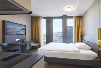 Lumen Apartments Hotels in Зурзеє