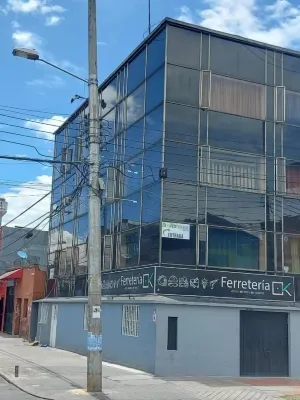 North House Hostel Hotel di 