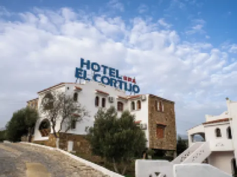 Resort Hotel El Cortijo & Spa