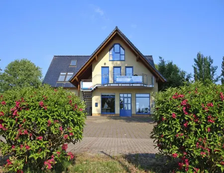 Ferienwohnung, Röbel an der Müritz Отели в г. Мюриц