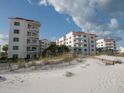 Palm Beach A23 Hotels near Perdido Key