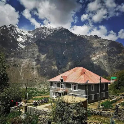 Himalayaa Retreat Hotel in zona Singhania's big cat camp