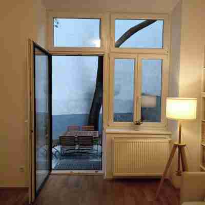 170sqm with private garden Others