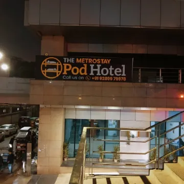 The Metrostay Delhi Отели рядом с достопримечательностью «Красный форт»