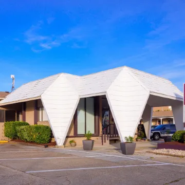 Outer Banks Motor Lodge