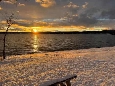 Portage Lakeside Cabins