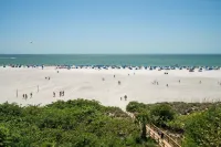 Immaculate Direct Gulf Front 3 Bedroom Condo - Gullwing 505 Condo