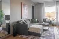 Homelike 1BR Apt. with Sauna & Parking