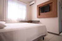 Hotel Conceição Hotels in Линьярис