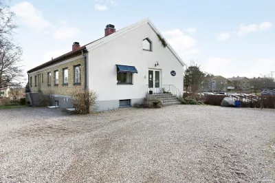 Aurora Bed & Breakfast Hotels near Jakten Hoppet