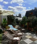Hôtel de l'Abeille Hotels in Орлеан