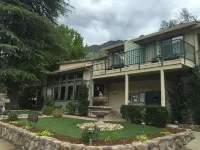 Yosemite Cedar Lodge Hotels in Mariposa County
