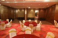 Regenta Central RS Chennai OMR Sipcot - breakfast
