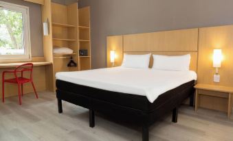 Ibis Buenos Aires Congreso