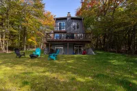 Lakefront Retreat - Cozy Fireplace, Lake View, Dock & Kayaks