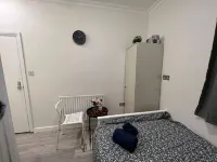 Lovely Apartment Close to Acton Central Station Hotels in North Acton