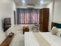 Hotel Suraj
