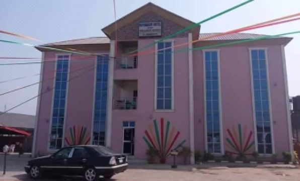 Ruthmour  Hotel and Treasure Suites