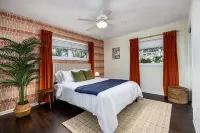 Holiday Ready - Dining - Fire Pit - BBQ - Parking