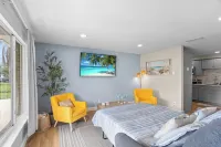 Serenity, Tranquility, Relaxed! 10 Min Drive to Bucees, Speedway, and Beaches!!!