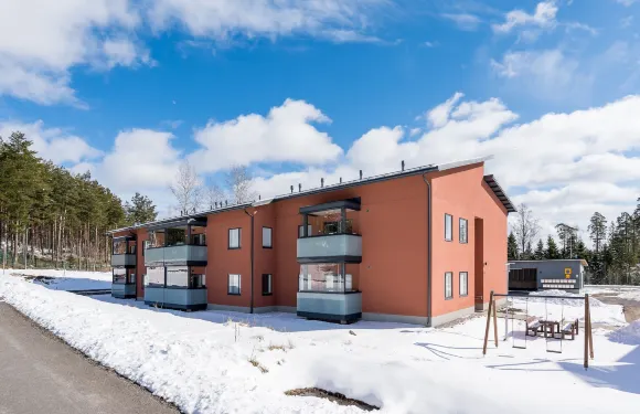 希斯家庭柯科努米拉闊加洪尼