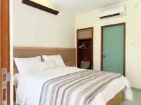 Roots Hotel Senggigi - 2-stjärniga