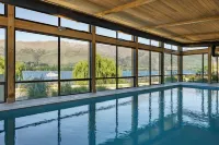 Marina Terrace Apartments, Wanaka - Pools