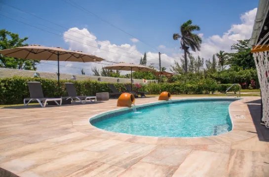 Itti Barry Villa - Your Authentic Stay