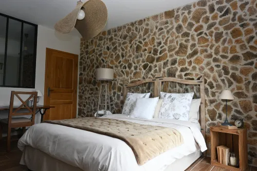 Aux 3 Forêts - Bed and Breakfasts