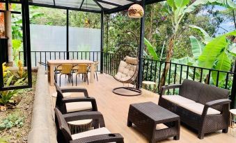 CABANA EN Medio de La MONTANA Con Jacuzzi