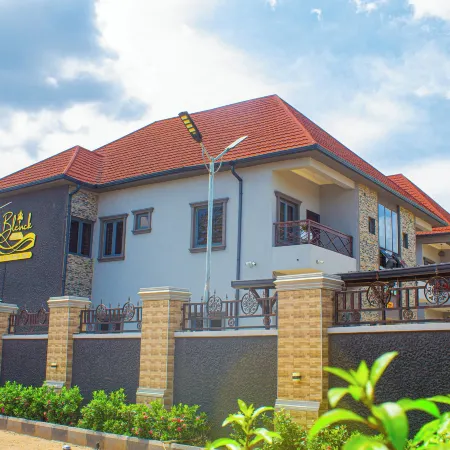 THE BLEVICK SUITES AND APARTMENTS