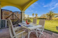 61B Gramacho Apartment IN THE Heart OF Gramacho Hotels in Estombar