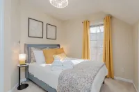 4-Bedroom Retreat in Massanutten: Hot Tub, Near Skiing, Golf, & Adventure Park - Parvekkeita