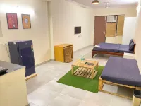 GoBravo Dev Palace & Studio Apartments