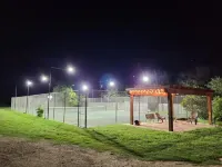 Spacious and Beautiful Riverfront Home!