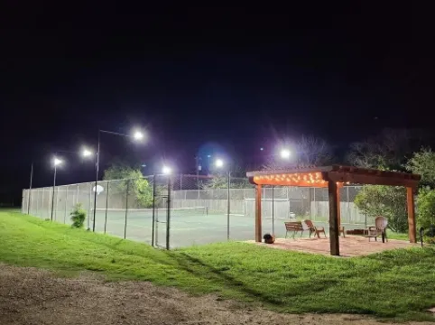 Spacious and Beautiful Riverfront Home!