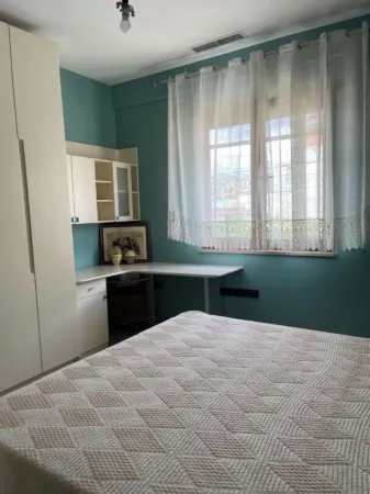 Kalpazo Tirana Vila 313 Отели рядом с достопримечательностью «Postbllok - Checkpoint Monument»