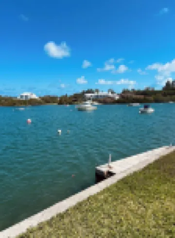 Coral Suite - close to beaches/kayaks/dock/stunning views/EVcharger