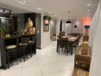 Casa Alto Padrão pé na Areia